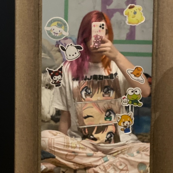 White anime print t-shirt - Picture 3 of 3